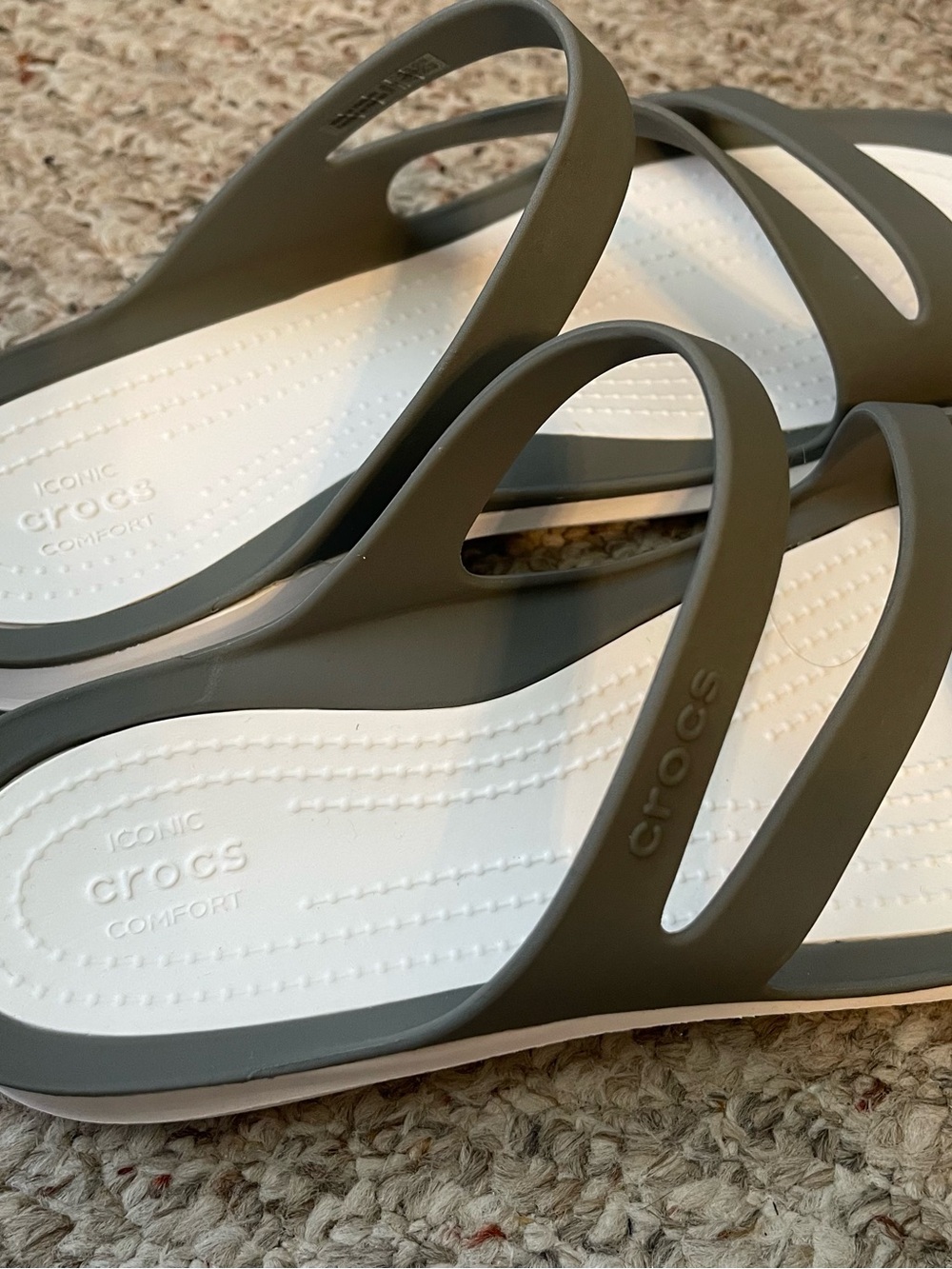 Crocs Swiftwater Women 9 Strappy Iconic Comfort Slide Sandals Gray White 203998 - Picture 2 of 5